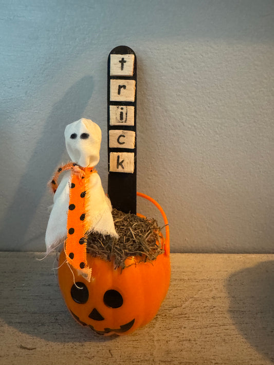 Trick or Treat Ghost